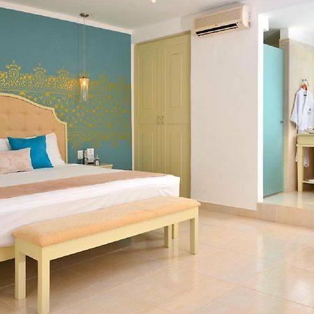 Unic Design Hotel & Restaurant- 5Th Avenue (Adults Only) Playa del Carmen Exterior foto